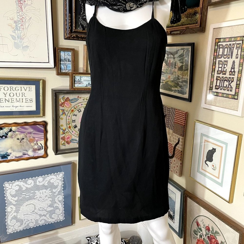 Papell Boutique Evening Black Sleeveless 20's Style Dress with all Over Beading - Picture 8 of 10